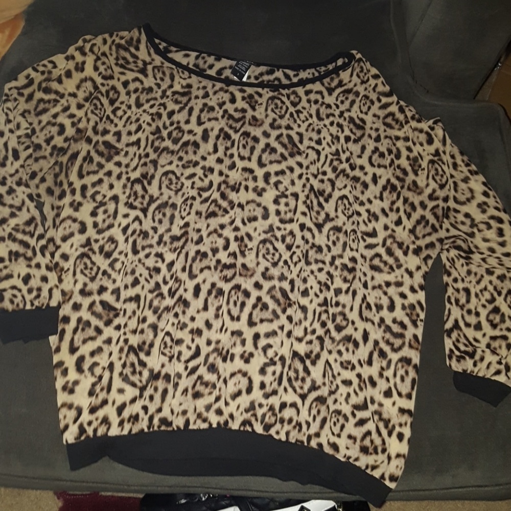 Cheetah print top